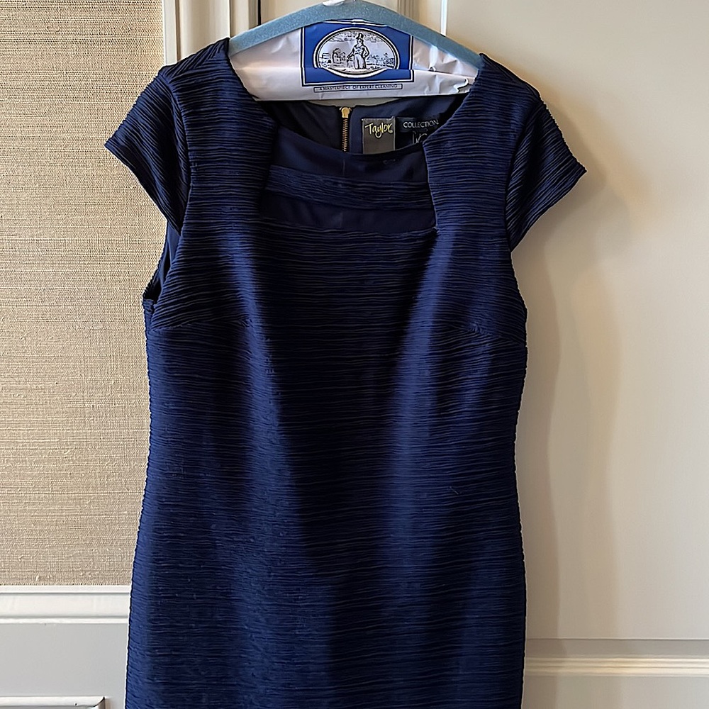 Taylor A Pea in the Pod navy maternity dress